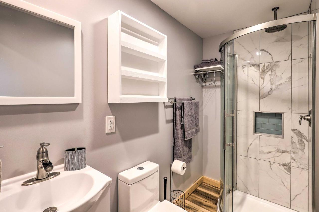 Marshall Studio With Loft, Hot Tub And Views! Exterior photo